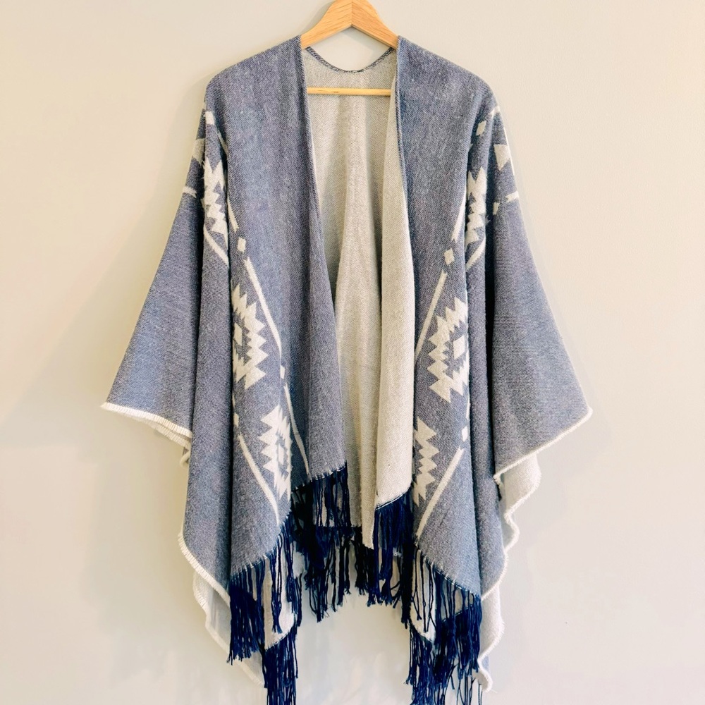 Francesca’s Reversible Poncho